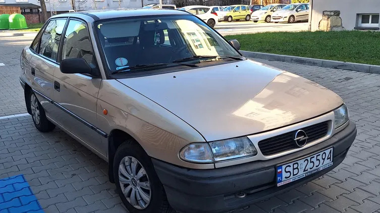 biała Opel Astra cena 4000 przebieg: 191300, rok produkcji 2001 z Biała